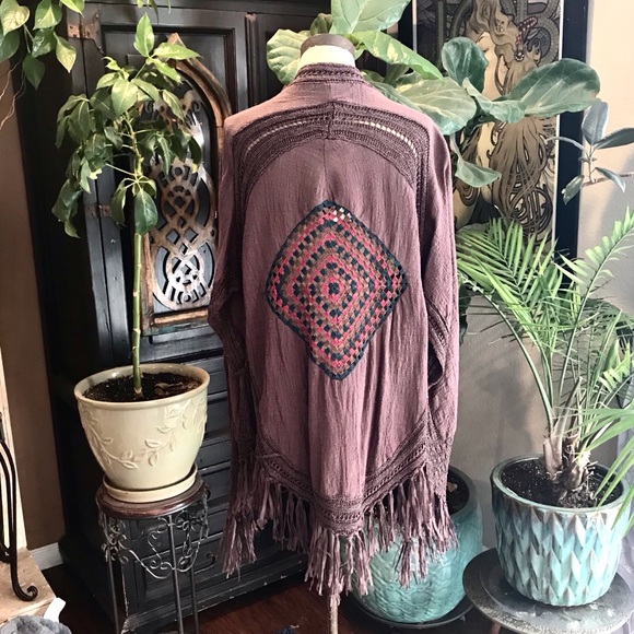 Avril boho linen & cotton tassel crochet kimono - Picture 6 of 8